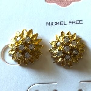 Pretty good statement earrings!